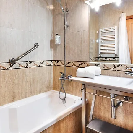 Hotel Lamacaes 3*