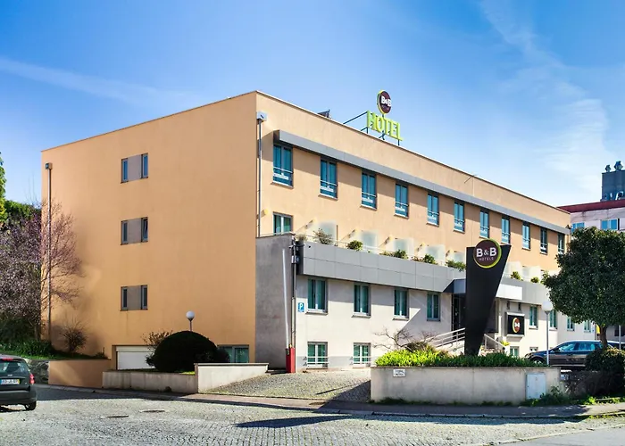 Lamacaes 3* ブラガ