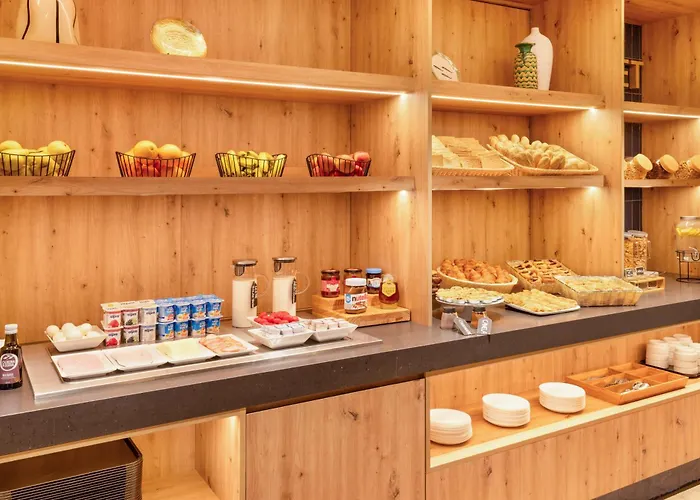 Lamacaes 3* ブラガ